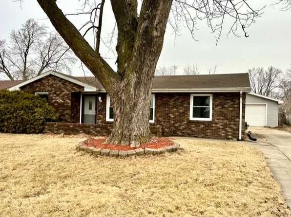 40 Jordan Dr, Bourbonnais, IL 60914