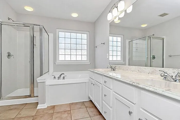 9101 Dartington Ln — Photo 18