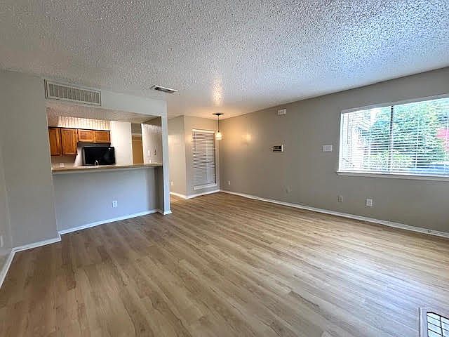 1st image of 9833 Walnut St #101