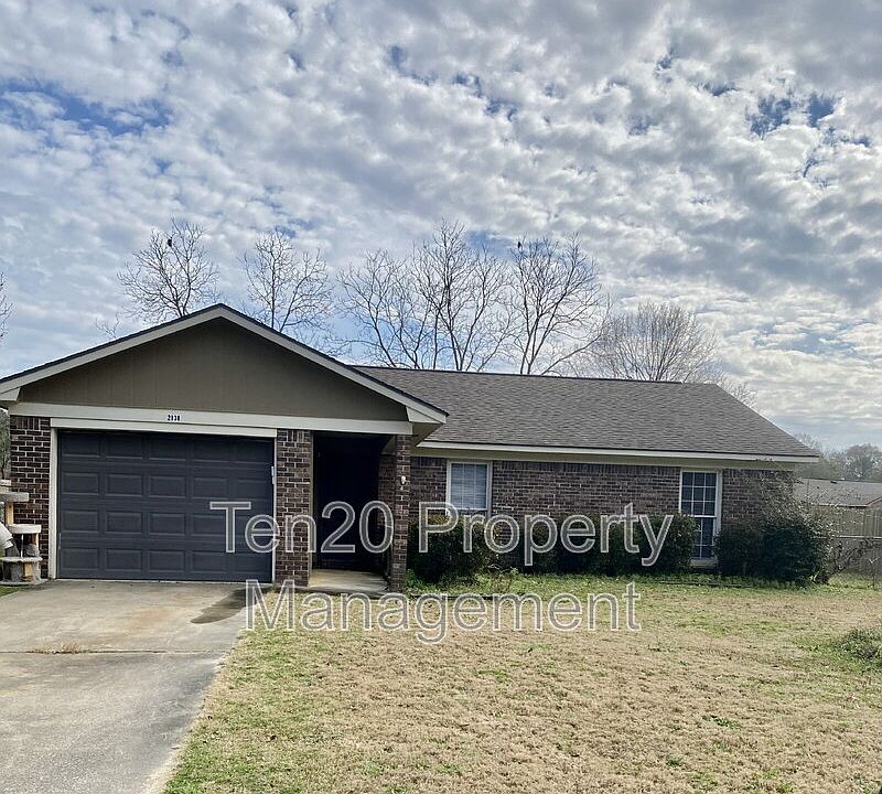1st image of 2838 White Chapel Dr