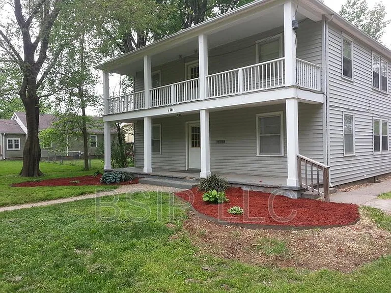 1141 NE Chester Ave #2 — Photo 1