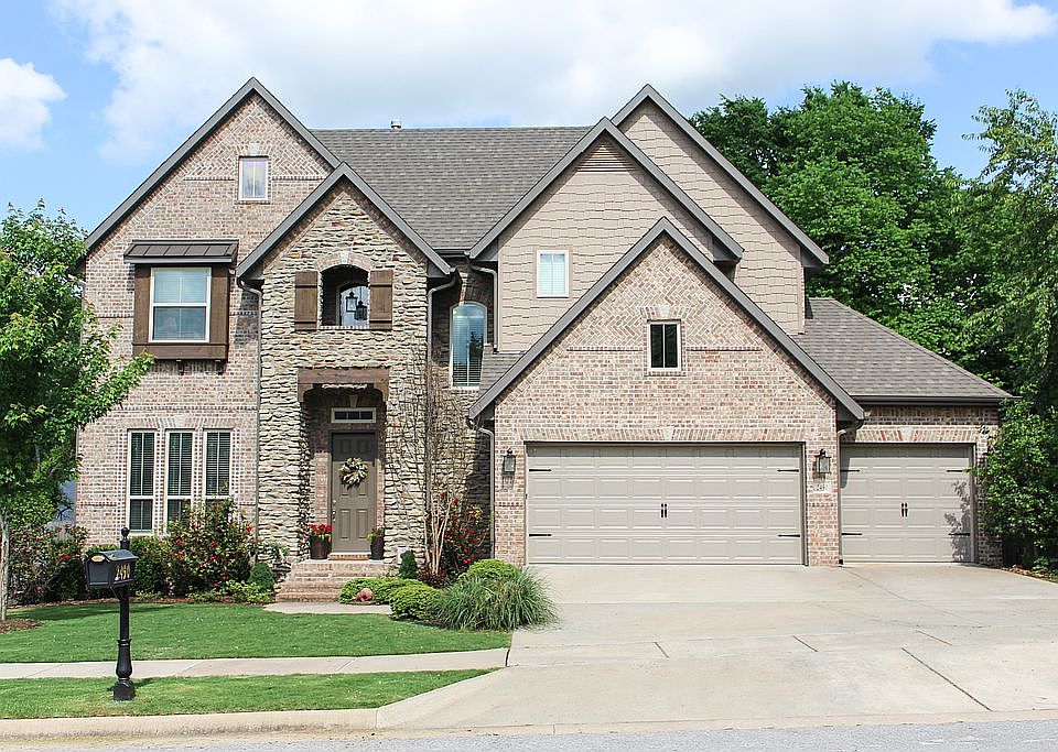 1st image of 2490 N Inverness Ln