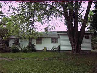 2nd image of 76 Lakewood Ave