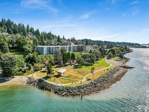 444 S State Street #302, Bellingham, WA 98225