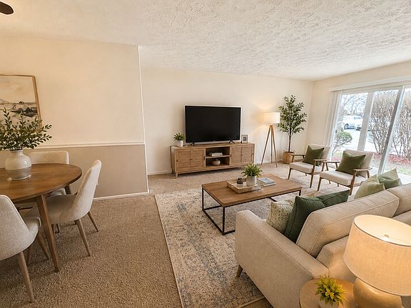 2nd image of 3300 Wooded Way #3277-3