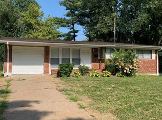 10408 Hallwood Dr, Saint Louis, MO 63136
