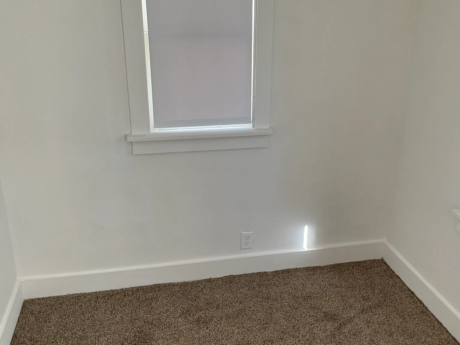 2 bed, 1000 sqft, $1,000 — Photo 2