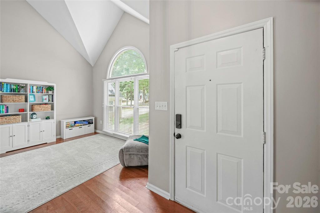 9924 Raddington Ln, Charlotte, NC - View 5
