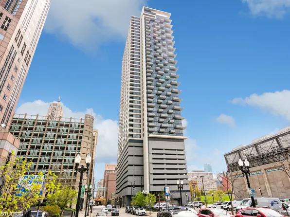 235 W Van Buren St Unit 3805, Chicago, IL 60607