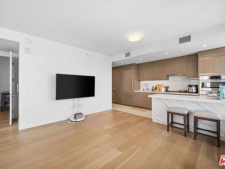 889 Francisco St #3603 — Photo 10