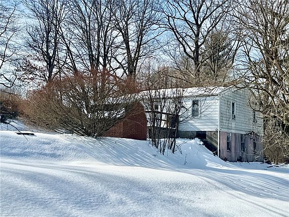 4th image of 701 Chicora Rd