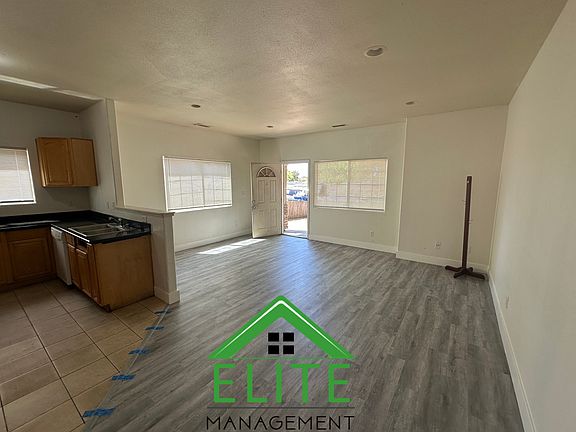 4th image of 3610 Rio Linda Blvd