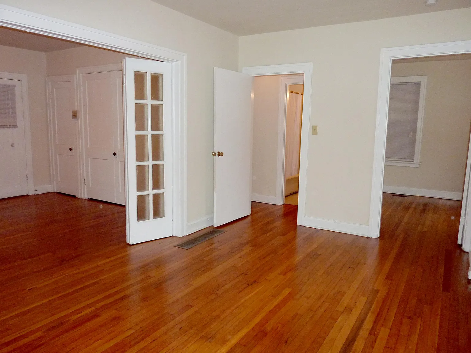 1 bed, 625 sqft, $810 — Photo 2