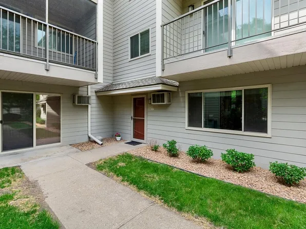2110 Ridge Dr APT 13, Saint Louis Park, MN 55416