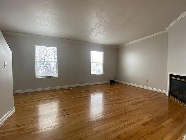 354 E Braidhill Dr — Photo 5