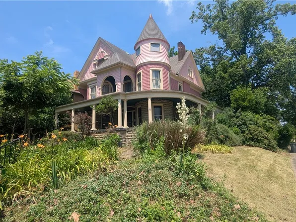204 Broadway Ave, Youngstown, OH 44504