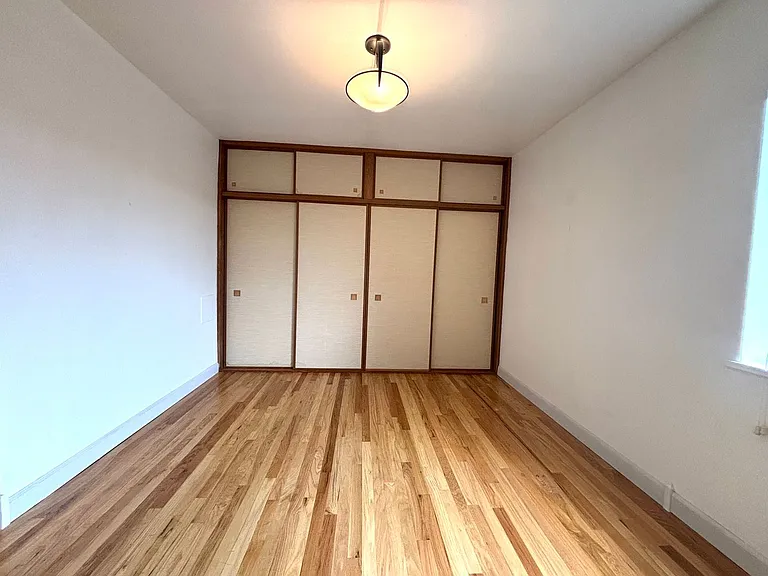 1800 Taylor Ave N #101 — Photo 7