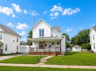1028 W Wayne St, Lima, OH 45805