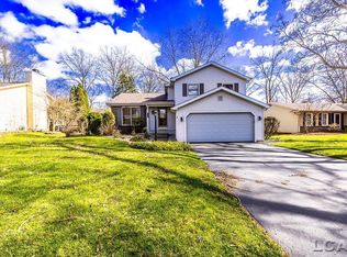 1305 Rutledge Dr, Temperance, MI 48182