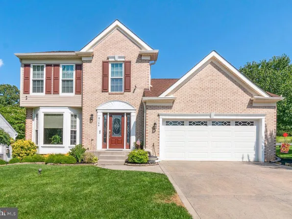 8144 Rose Haven Rd, Rosedale, MD 21237