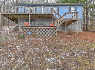 1117 Berry Rd, Elizabethton, TN 37643