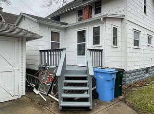 1918 Beal Ave, Lansing, MI 48910