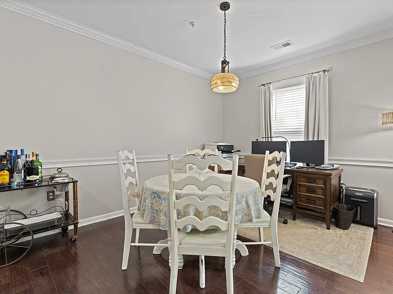 407 River Pl — Photo 4