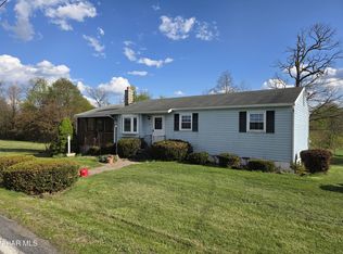 1621 Hileman Rd, Tyrone, PA 16686