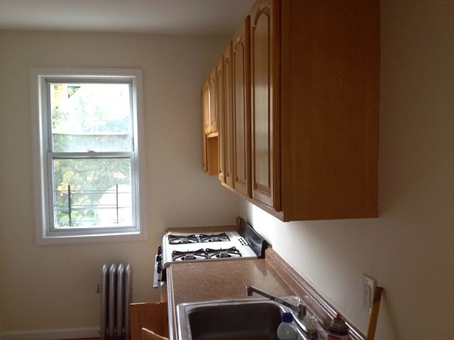 2nd image of 10828 173rd St