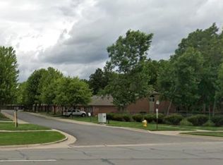 51122 Courtyard Dr, Chesterfield, MI