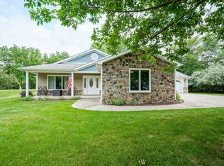 2901 Chinagrove Dr, West Lafayette, IN 47906