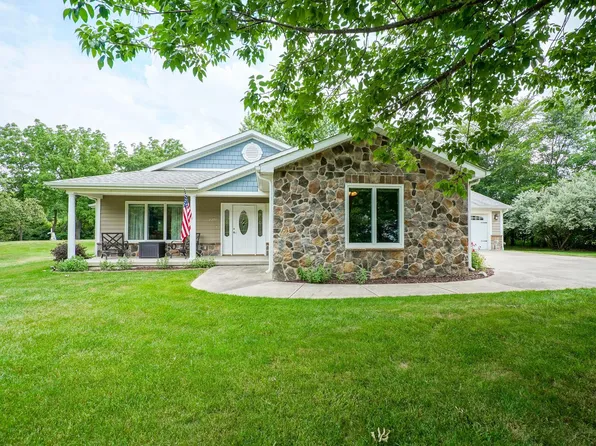 2901 Chinagrove Dr, West Lafayette, IN 47906