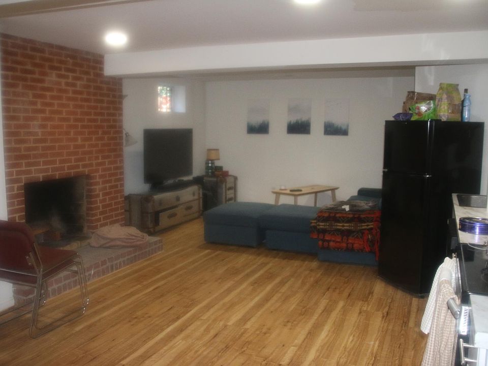 2nd image of 11116 Orleans Way