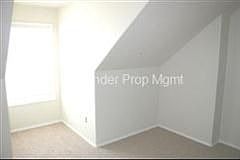 3rd image of 16067 SW Willow Dr