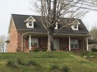 9930 McMinnville Hwy, Quebeck, TN 38579