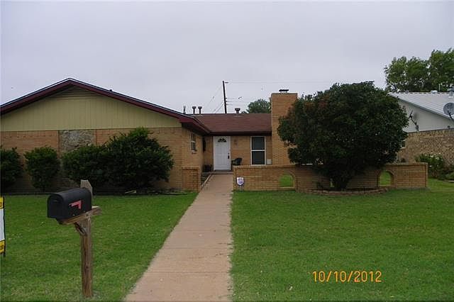 1st image of 2366 Kenny Cir