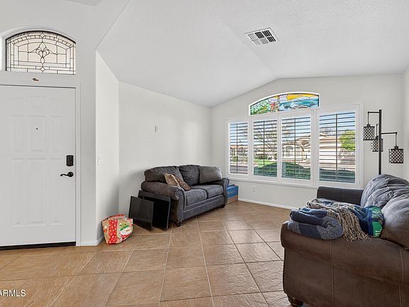 4th image of 4613 E Cherry Hills Drive