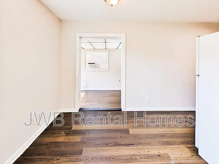 3330 Marlo St — Photo 4