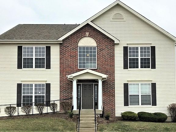 2nd image of 720 Harbor Woods Dr Unit D