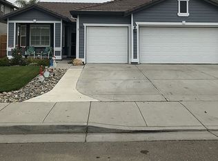 2243 Gary Ln, Tracy, CA 95377