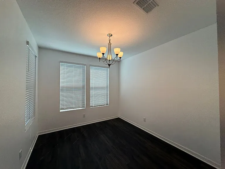 12850 Gabor Ave — Photo 10