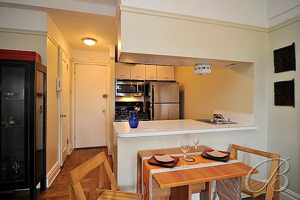 Sold by Bellmarc Realty | media 17