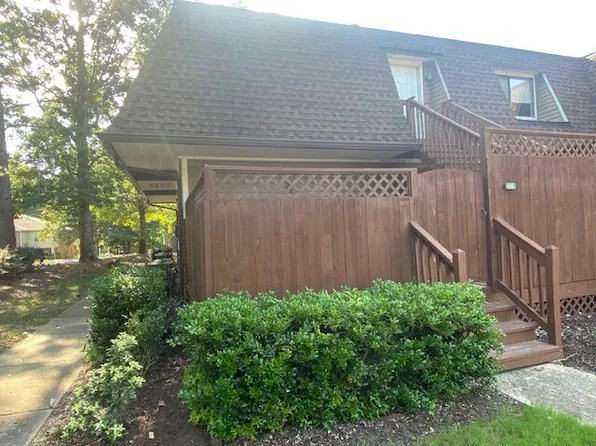 414 Summerwalk Cir #414, Chapel Hill, NC 27517