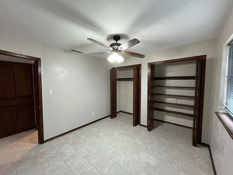 1505 Kingston Rd — Photo 22