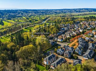15646 NE 102nd Way, Redmond, WA 98052