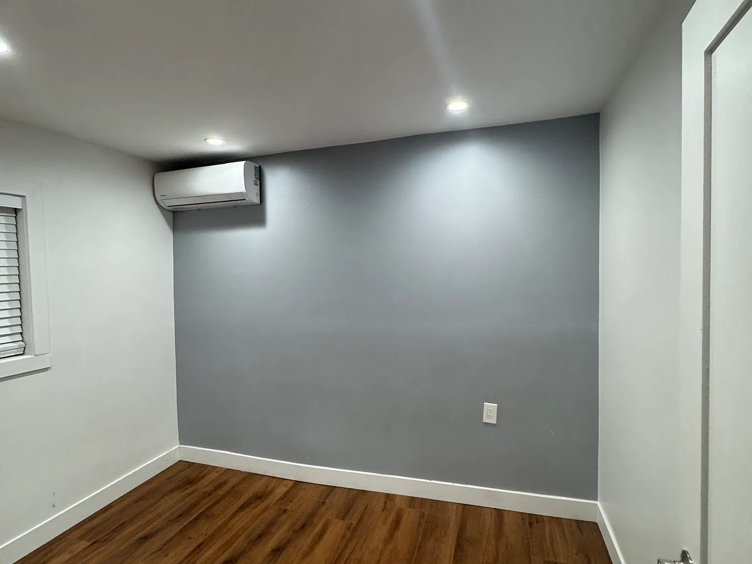 1 bed, 400 sqft, $1,900 — Photo 4