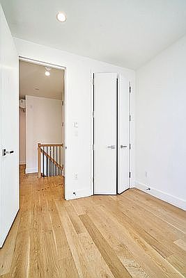 5th image of 83 Montrose Ave #1F