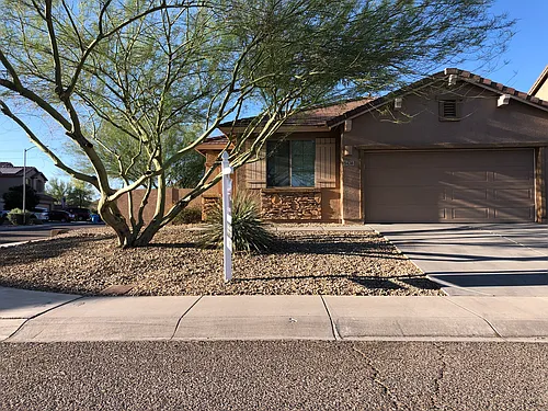 5438 W Straight Arrow Ln Photo 1