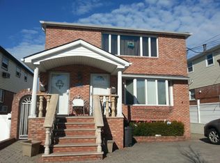 15522 Cohancy St, Howard Beach, NY 11414