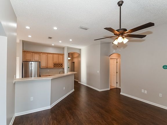 3rd image of 2653 Fernleaf Dr